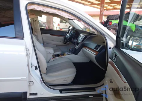 2013 Subaru Outback 2.5I Limited from USA, damaged, VIN 4S4BRCKC8D3232031